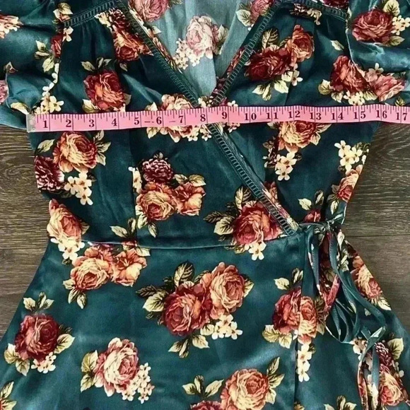 B.O.G. Faux Wrap Floral Dress in Blue/Rose Size Small NWOT Fairy grunge boho - Picture 15 of 15